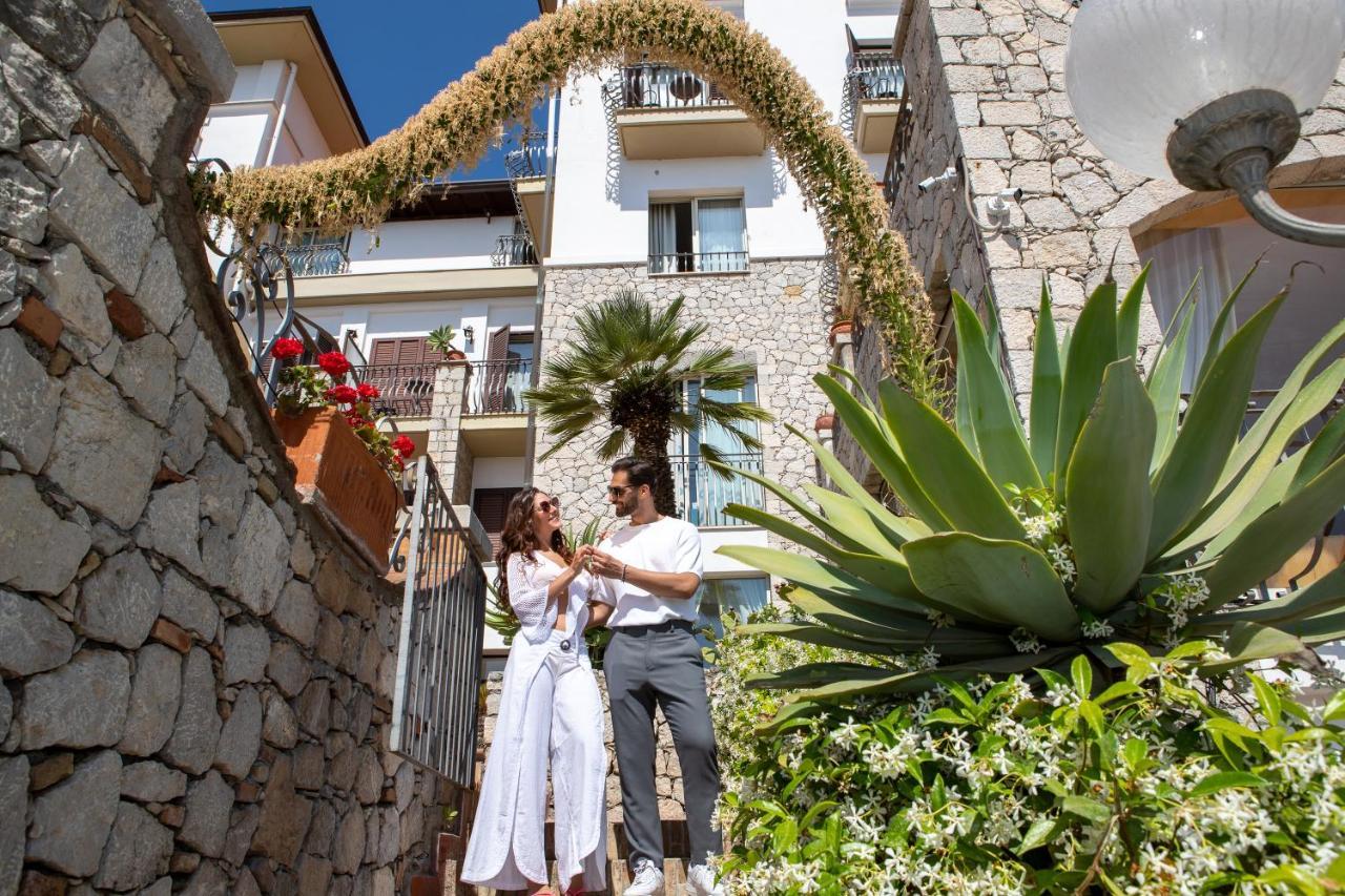 Hotel Ariston And Palazzo Santa Caterina Taormina Exterior photo